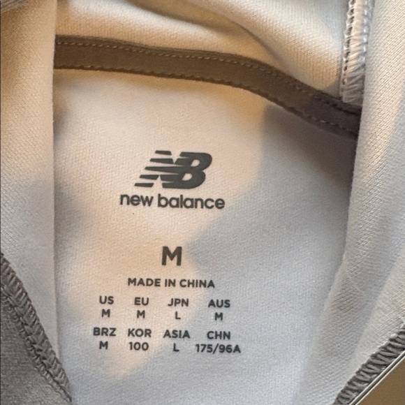 New Balance Mens Tech Knit Hoodie Pullover Grey Size M NEW WITH TAGS!$110 retail - Picture 15 of 15